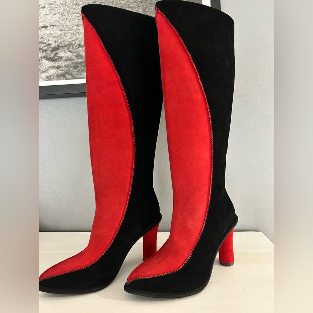 Tschabalala fatale two-tone UGG boots